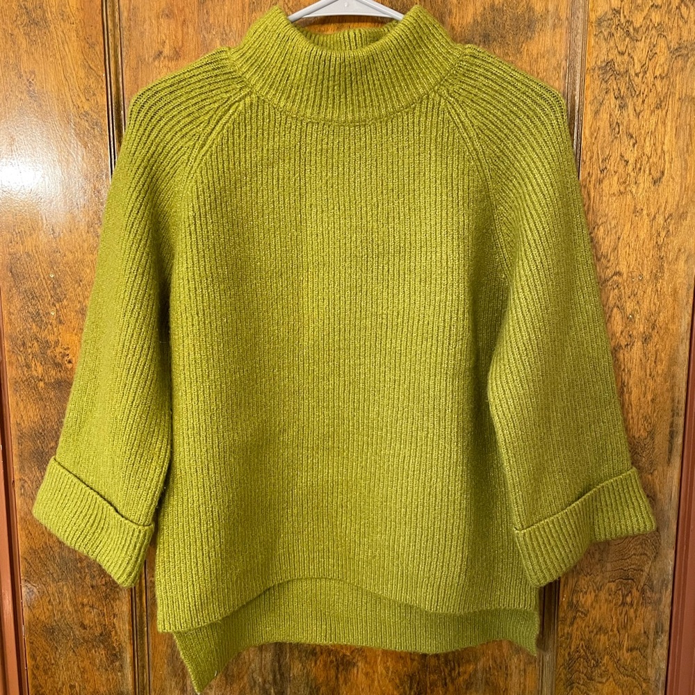Chunky chartreuse sweater